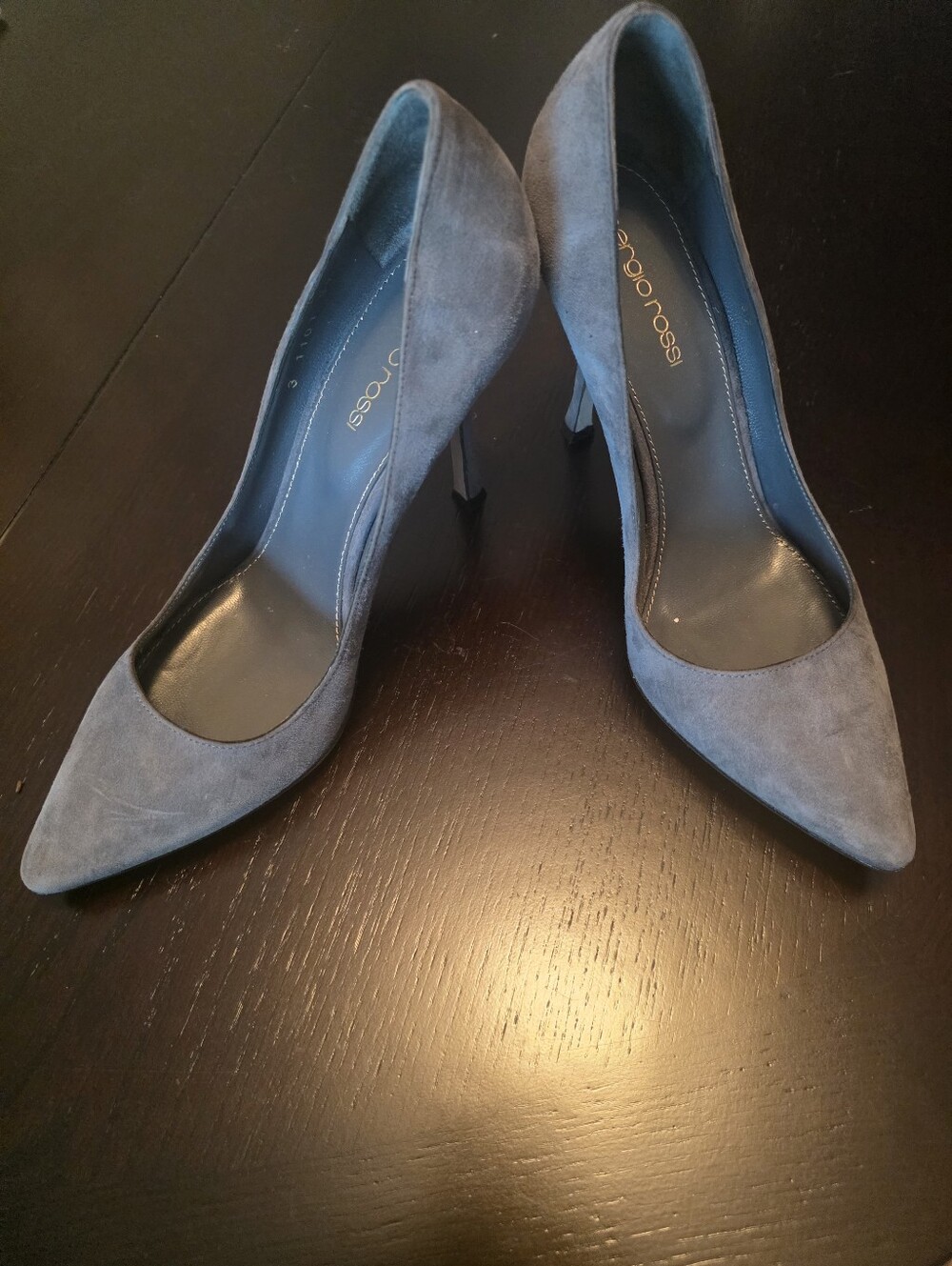 Sergio Rossi Dusty Gray Suede Pointed Toe Pumps